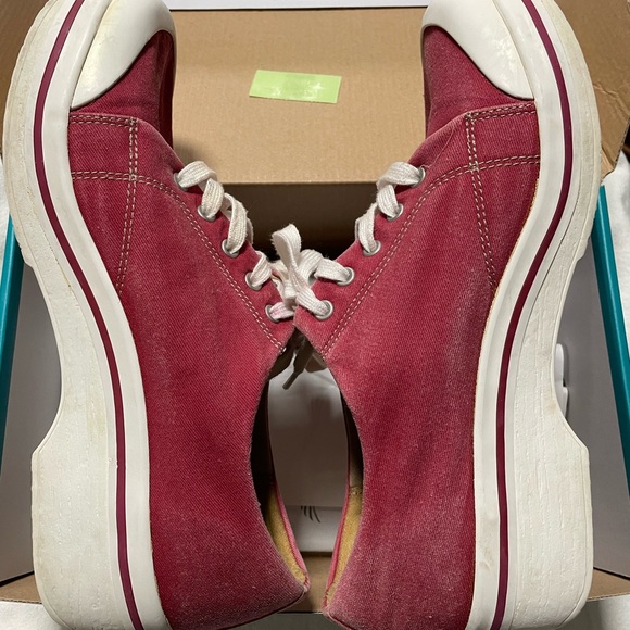 Dansko Red Veda canvas shoes - Picture 7 of 10